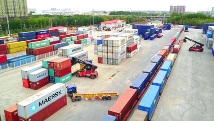 中歐班列 滿載進(jìn)出口產(chǎn)品的神奇列車